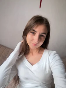 JenniferCasey your beloved in white Hình 3