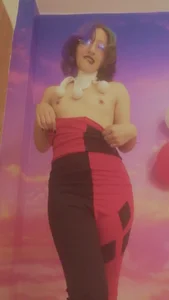 mitsuri_nyxharley quinn ❤️🖤图片