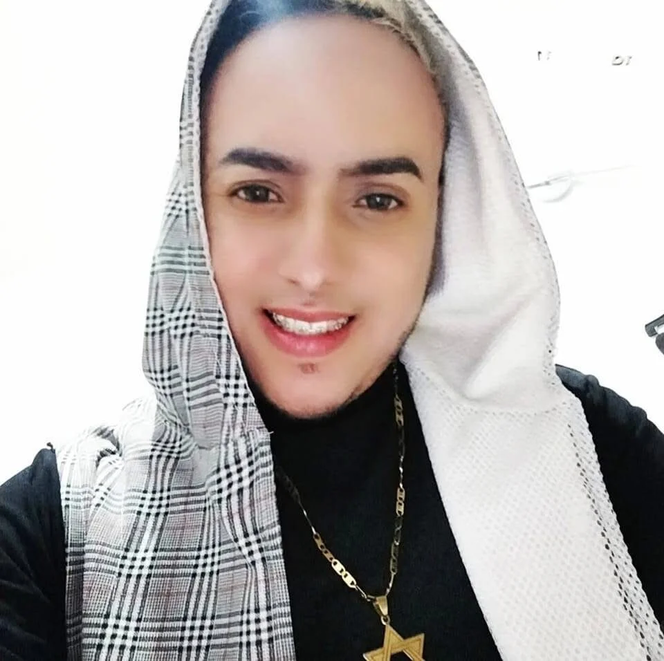صور damian_050792 الرائجة  7127