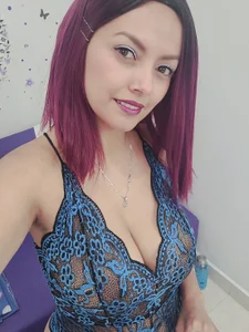 fiorysexygirl Public Pic 6