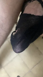 crisfootlicker Piccoleeeee…… scoprimi curiosa/o  9 снимка