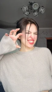 ShawnaBree Public 2 Pic 3