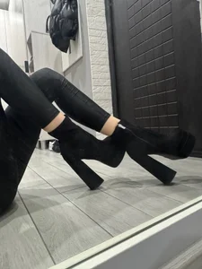 Yourweakness777 Public slika