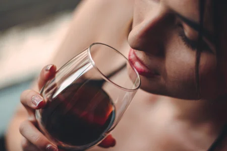 sweetty_paulina Black dress, pls undress me Foto 2