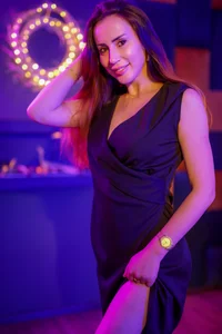 FirstTimePam Loving my curves Immagine  6