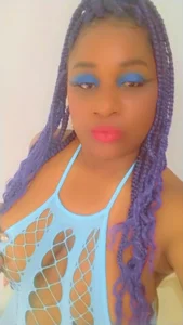 sofi_hill ✨ “My smile is my best accessory.” ✨ Pic