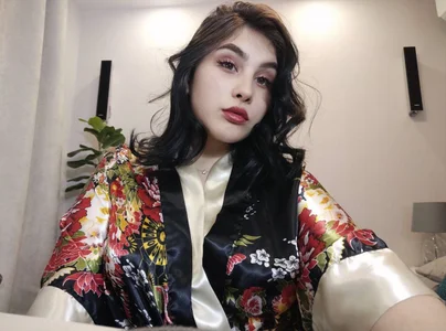 XtraHotX different me Pic 6