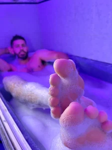 Justyn_Torres Bathtub Pic 5