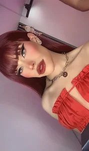AnnieHallie Public Foto