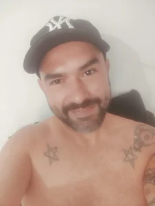 Public od hairyandbigmann  snímek