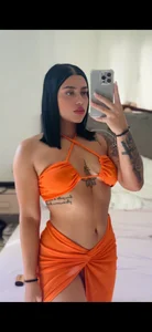 Alanna de AlannaEvons  3 photos