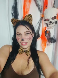 HannahEmmax2 Halloween _2026 Pic 8