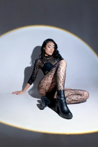 GinnaSinclair Public Hình