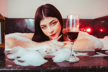 LanaKyutt some Wine and Pussy Pic 5