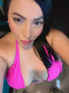 Nahomi_rosse Don't say too much... better make me imagine it 💋 Foto 2