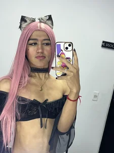 Luna_Sissy_ Public Foto 4