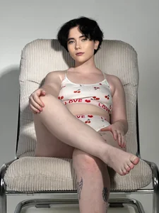 RinaShy shy shy Pic 4