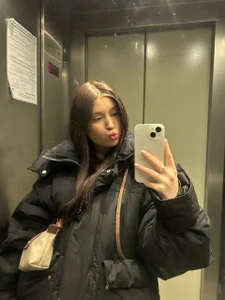 Public de EsmeraldaKozlow  3 Imagens