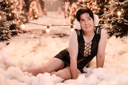 Saori_Sann_ happy new year 2026 Pic 3