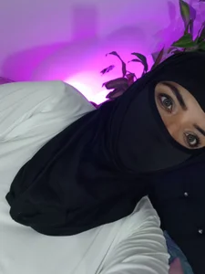 Uzra_hayed hello Pic