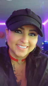 Ivonnee__ Public slika 2