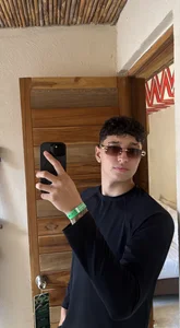 Beach de eithan_boy_  3 Imagens