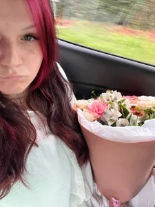 Public od DoreenKozma  3 snímek
