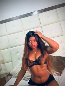 Medusaebony Public Pic 2