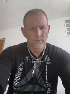 Notyaboytoy697469Nearly naked图片 4