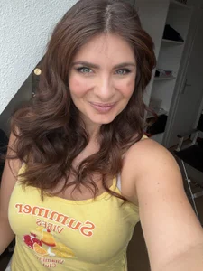 annaTempt me Pic 7