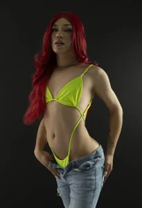 bad girl de cinthya_walker1  3 photos