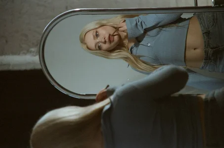 MidnightPoise Public Bilde 4