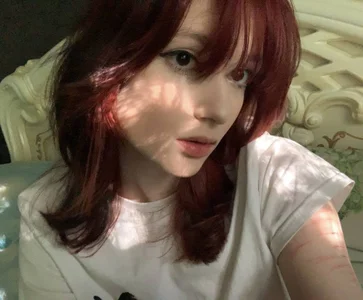 YankiGirl Public টি ছবি