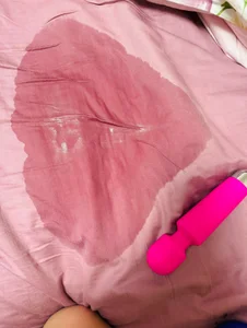 NerdyNichole Public Immagine  3