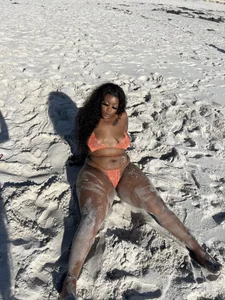 BedroomBullyX5 Beachvibes Pic 6