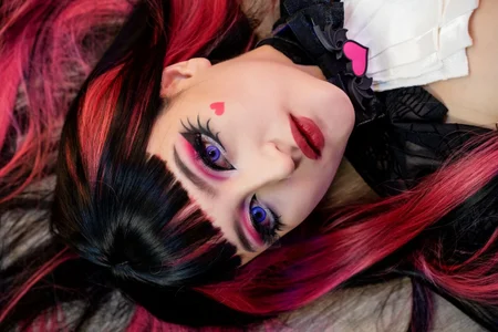 I'm not sweet... I'm a monster brat od Charlotte_Germanotta_  2 snímek