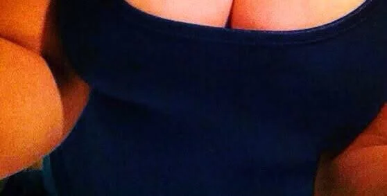 momchar's XXX Nude Photo 1