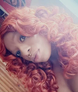 Coco_Kiss Do you like my wig? Poză