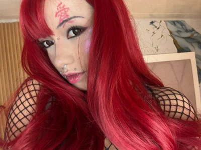 .....*/ de Sienna_Desiree  2 Imagens