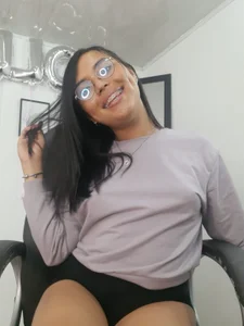 hollyprincess_2 a beautiful sweetie maker Pic 3