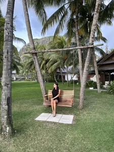 Hollidays 🌴 od MollyMosley  7 snímek