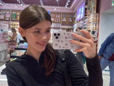 Zoe_Vee My August! Immagine  8