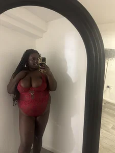 taradaley_xx Public Pic 5