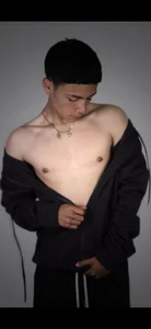 Mike_red Public 사진