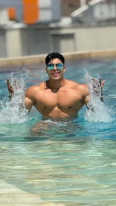 Romano_king Public Pic 2
