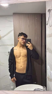 Zdjęcia charlie_dicker Public: 