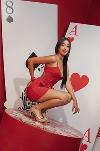 ScarlettBlaze_ Valentine's Day🌹💖 صورة واحدة|ScarlettBlaze_ Valentine's Day🌹💖 صورتان|ScarlettBlaze_ Valentine's Day🌹💖  صور|ScarlettBlaze_ Valentine's Day🌹💖  صورة