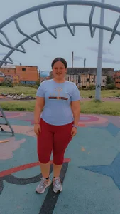 brunnette_hotのPlayful flirt 😏 and bold magic 🦋🔥の 3枚の写真