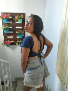 NikkieMilky Upstairs รูป  2