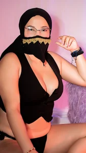 Public de kala_boobs  4 photos